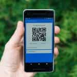 Mobiele telefoon en QR-code.